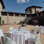 Landhuis Castello Di *