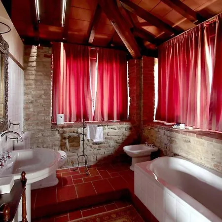 Castello Di Venkovský dům Felino
