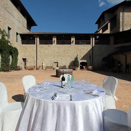 Castello Di Venkovský dům Felino