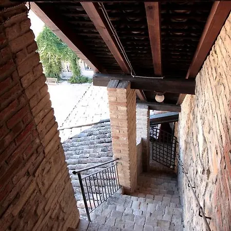 Castello Di *