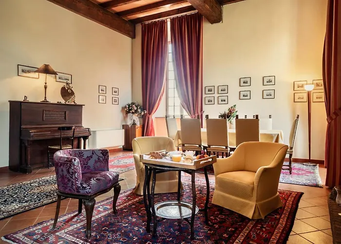 Castello Di منزل ريفي *