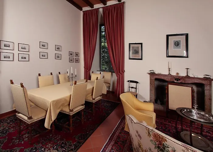 Castello Di منزل ريفي *