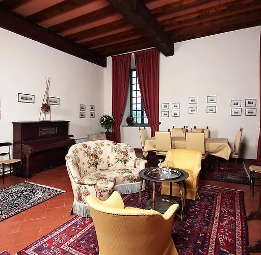 منزل ريفي Castello Di Felino