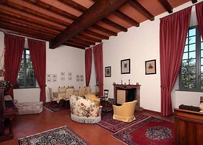 费利诺城堡乡村民宿 Felino