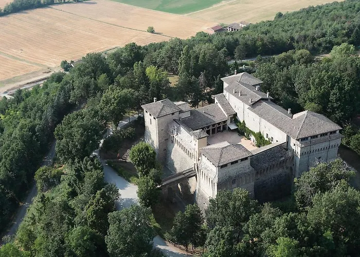 منزل ريفي Castello Di *