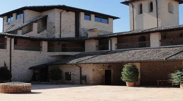 Castello Di منزل ريفي